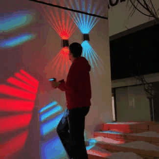 LuminEdge™ | Licht dat 6 meter ver reikt, zonder kabels of stroom